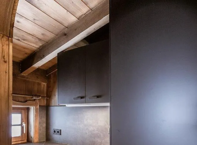 Edelweiss Semesterbostad *