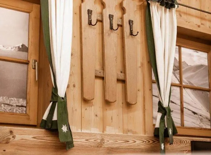 Edelweiss Semesterbostad Saalbach-Hinterglemm