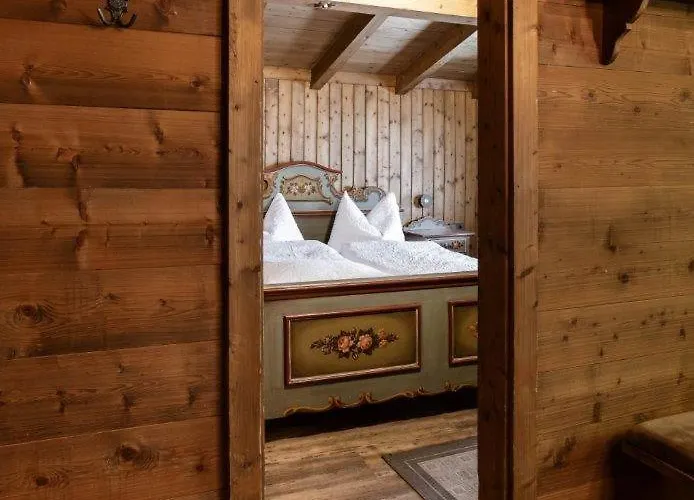 Edelweiss Semesterbostad *